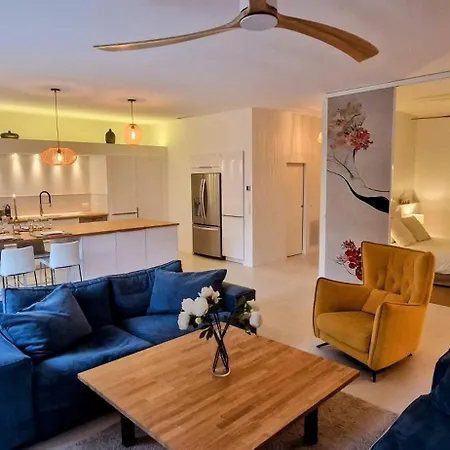 Daire Esprit Loft, D'exception, 3 Chambres, Jardin Au Centre Ville, Climatisation