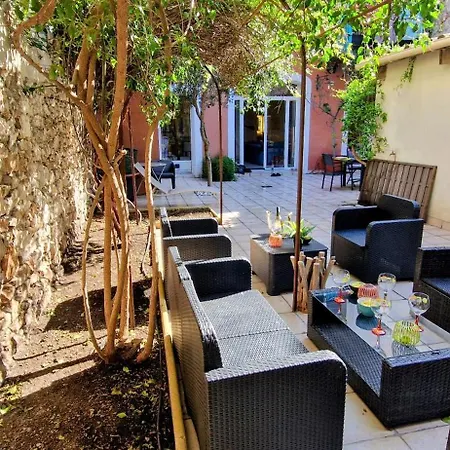 Apartment Esprit Loft, D'exception, 3 Chambres, Jardin Au Centre Ville, Climatisation Sete