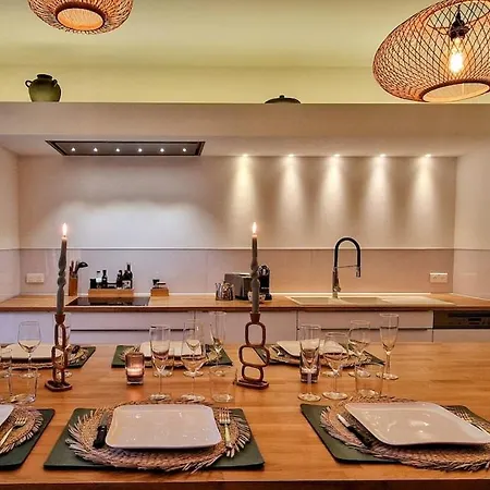 Apartment Esprit Loft, D'exception, 3 Chambres, Jardin Au Centre Ville, Climatisation Sete